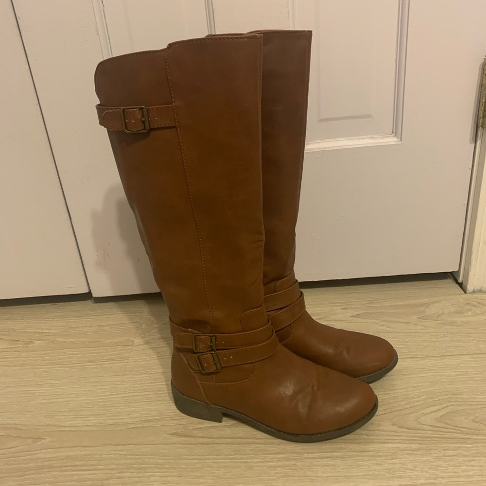 Size 7 brown riding boots